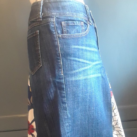 Skirt Denim - Embellished with Vintage Fabric - Size 6 - Picture 6 of 8